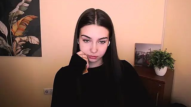 Snapshot of Lili_magic chatting on 11, 9, 2025 Lili magic online show from 11, 9, 2025