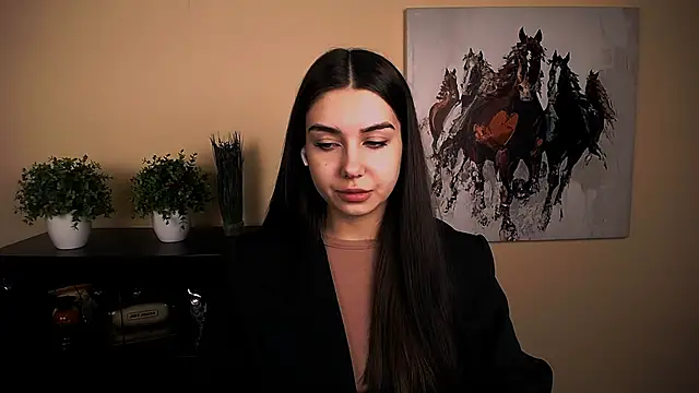 Lili magic online show from 7, 11, 2025