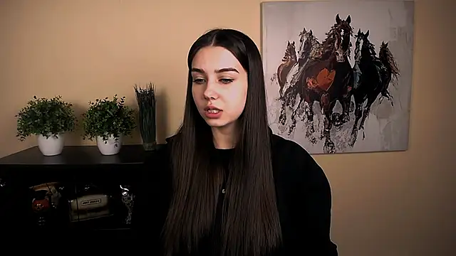 Lili magic online show from 8, 11, 2025