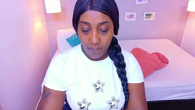 kiara evanss online show from 18, 3, 2026