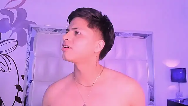 Snapshot of Niicky1_ chatting on 14, 1, 2025 Niicky1  online show from 14, 1, 2025