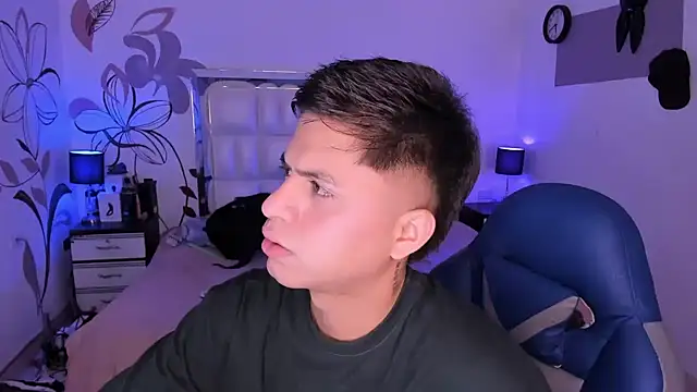 Snapshot of Niicky1_ chatting on 26, 1, 2025 Niicky1  online show from 26, 1, 2025