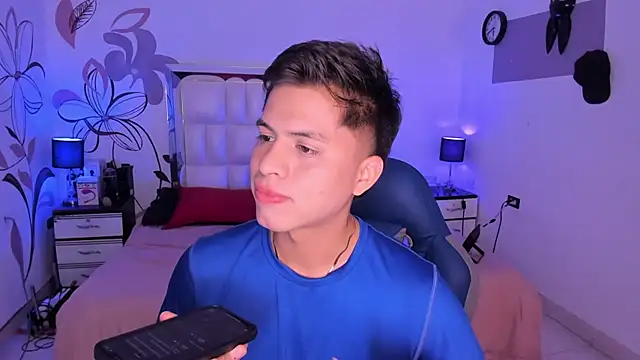 Snapshot of Niicky1_ chatting on 28, 1, 2025 Niicky1  online show from 28, 1, 2025