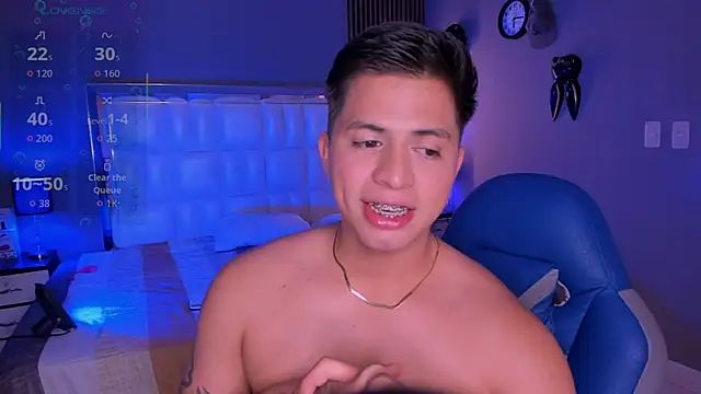 Snapshot of Niicky1_ chatting on 4, 10, 2025 Niicky1  online show from 4, 10, 2025