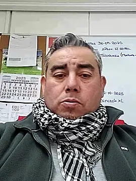 Snapshot of Manolete007x chatting on 29, 9, 2025 Manolete007x online show from 29, 9, 2025