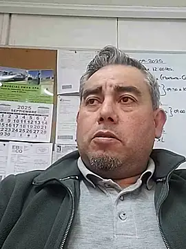 Snapshot of Manolete007x chatting on 30, 9, 2025 Manolete007x online show from 30, 9, 2025