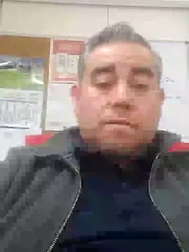 Snapshot of Manolete007x chatting on 4, 11, 2025 Manolete007x online show from 4, 11, 2025