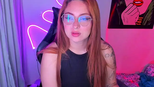 Snapshot of izyzys_baker chatting on 12, 3, 2025 izyzys baker online show from 12, 3, 2025