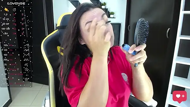 kendalladam online show from 23, 10, 2025