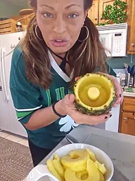 Erotic and Exotic online show from 5, 3, 2026