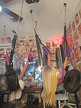 luvs2cumm69 online show from 28, 3, 2026