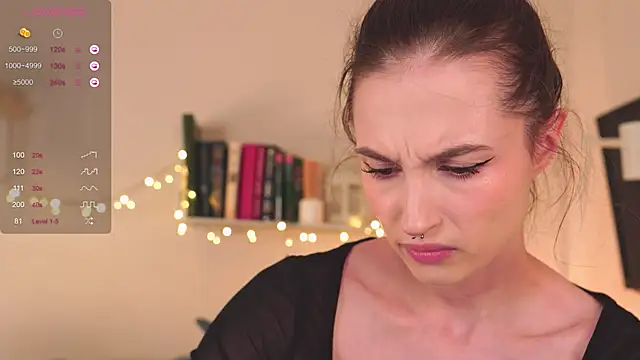 Snapshot of NeonShine chatting on 4, 12, 2024 NeonShine online show from 4, 12, 2024