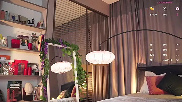 askaudrey  online show from 8, 2, 2025