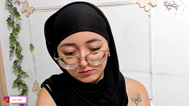 Snapshot of aysel_elid chatting on 13, 7, 2026 aysel elid online show from 13, 7, 2026