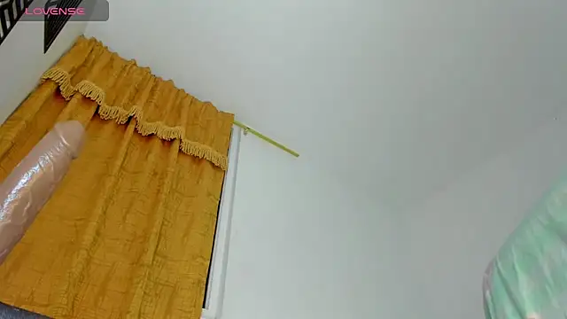 Snapshot of Bigdickgirls_02 chatting on 30, 12, 2024 Bigdickgirls 02 online show from 30, 12, 2024