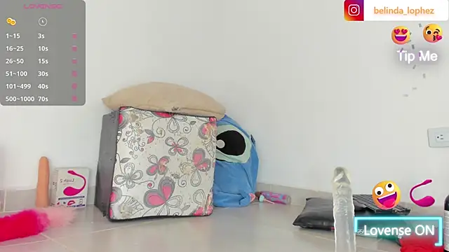 Snapshot of Bigdickgirls_02 chatting on 1, 3, 2025 Bigdickgirls 02 online show from 1, 3, 2025