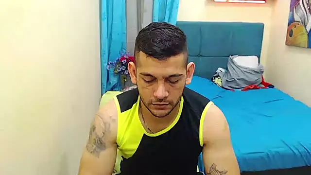 Snapshot of master_monstercock_ chatting on 8, 9, 2025 master monstercock online show from 8, 9, 2025