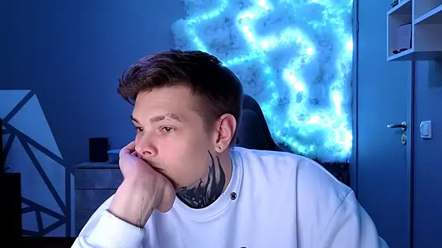 DENIS HERE online show from 2, 12, 2024