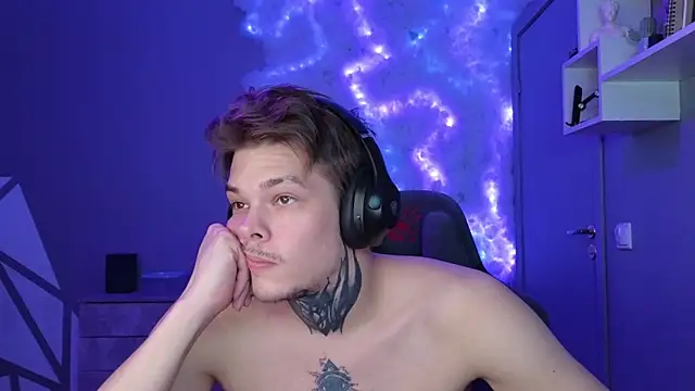 DENIS HERE online show from 15, 12, 2024