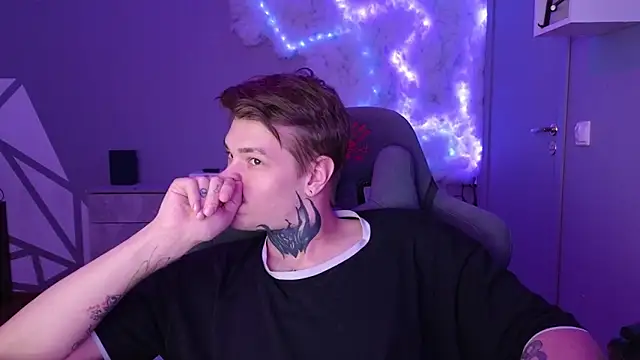 DENIS HERE online show from 24, 12, 2024