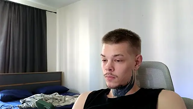 Snapshot of DENIS_HERE chatting on 10, 6, 2026 DENIS HERE online show from 10, 6, 2026