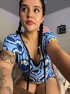 violet-333 online show from 17, 2, 2025