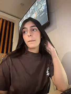 cristel 17 online show from 5, 3, 2026