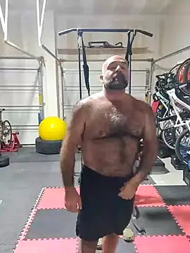 chainjulious online show from 10, 2, 2025