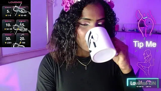 Snapshot of NikitaKiss chatting on 23, 10, 2025 NikitaKiss online show from 23, 10, 2025