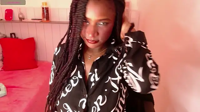 Snapshot of NikitaKiss chatting on 3, 11, 2025 NikitaKiss online show from 3, 11, 2025