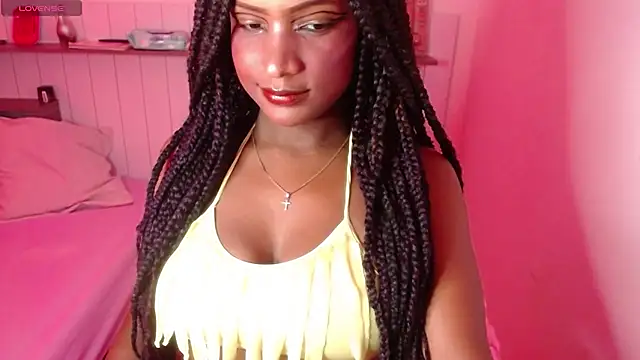 Snapshot of NikitaKiss chatting on 7, 11, 2025 NikitaKiss online show from 7, 11, 2025