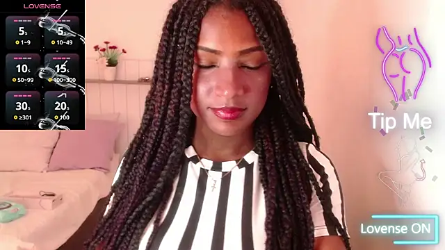 Snapshot of NikitaKiss chatting on 17, 11, 2025 NikitaKiss online show from 17, 11, 2025