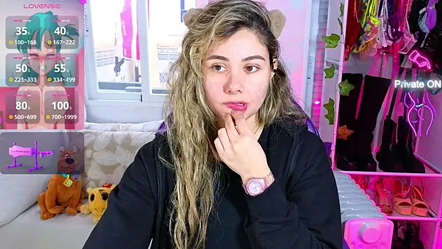 Tawny cox online show from 19, 2, 2025