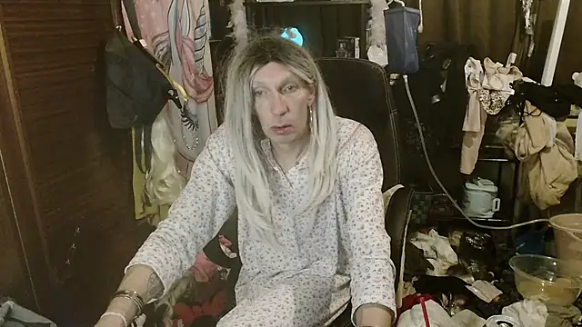 Ombeline1 online show from 19, 12, 2025