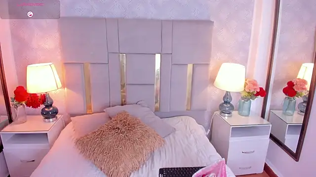 Camilaa Sanchez  online show from 12, 2, 2025