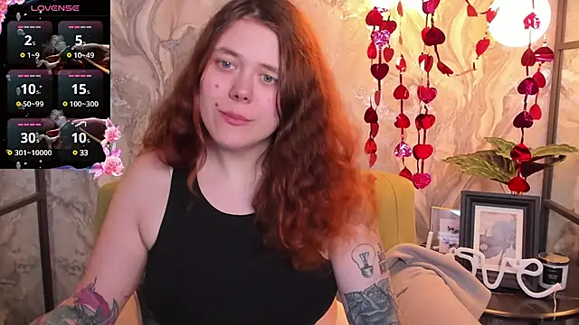 SophiePure online show from 13, 2, 2025