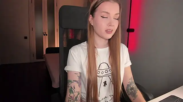 Midnight Mi online show from 19, 10, 2025