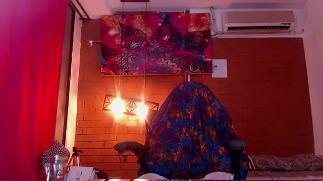 Snapshot of Khatalina_hott chatting on 26, 1, 2025 Khatalina hott online show from 26, 1, 2025