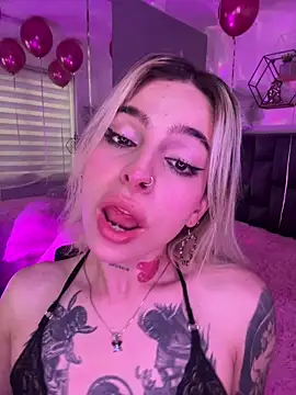 Snapshot of Bonnie_vega chatting on 1, 2, 2026 Bonnie vega online show from 1, 2, 2026