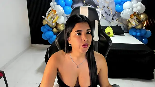 Ivy 16 online show from 6, 10, 2025