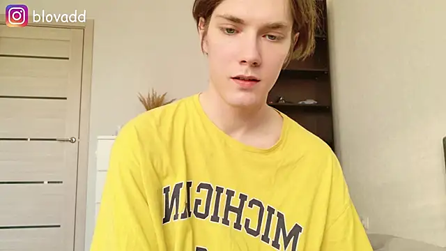 Snapshot of callmenineoneseven chatting on 29, 6, 2026 callmenineoneseven online show from 29, 6, 2026