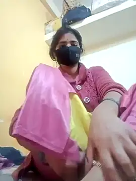 Snapshot of Mamta_Chaterjee chatting on 4, 2, 2025 Mamta Chaterjee online show from 4, 2, 2025