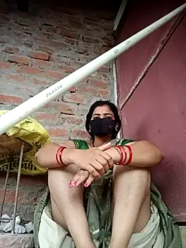 Snapshot of Mamta_Chaterjee chatting on 28, 10, 2025 Mamta Chaterjee online show from 28, 10, 2025