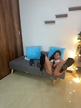 alexa joonesofficial online show from 28, 1, 2025