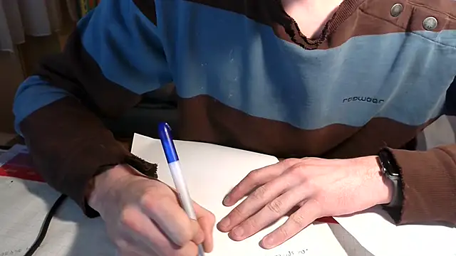 Snapshot of SissyStefanie chatting on 3, 12, 2024 SissyStefanie online show from 3, 12, 2024