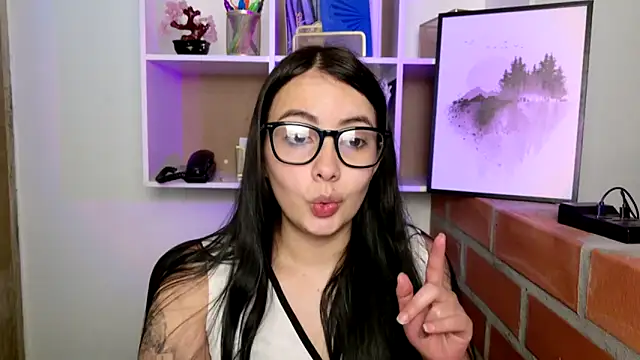 Snapshot of lalawhitte chatting on 12, 5, 2026 lalawhitte online show from 12, 5, 2026