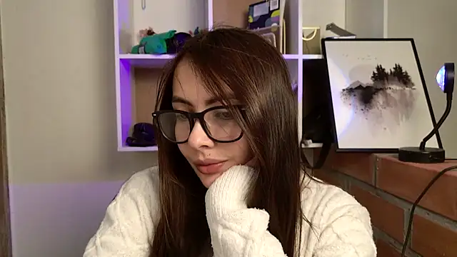 Snapshot of lalawhitte chatting on 9, 7, 2026 lalawhitte online show from 9, 7, 2026