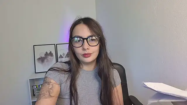 Snapshot of lalawhitte chatting on 16, 7, 2026 lalawhitte online show from 16, 7, 2026