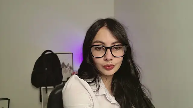 Snapshot of lalawhitte chatting on 24, 7, 2026 lalawhitte online show from 24, 7, 2026