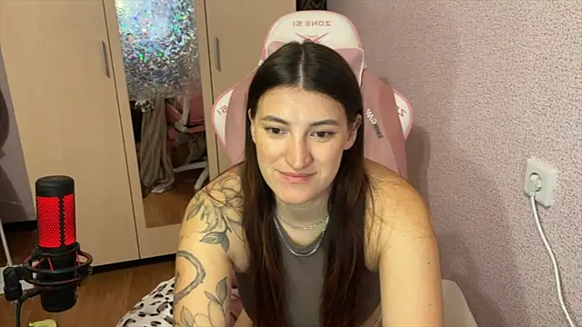 Katrin  kiss online show from 30, 3, 2026